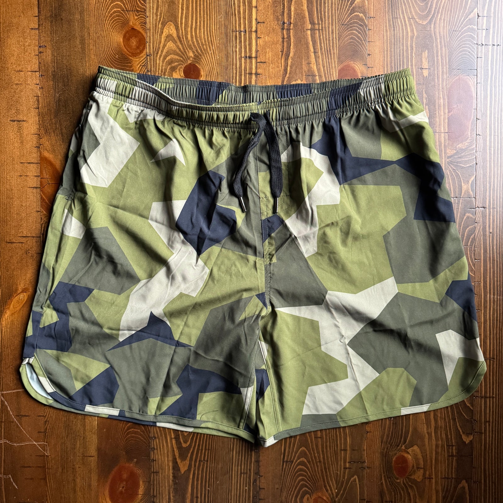 SHORTS - SWEDISH M90 CAMO (SM, MED, XL- 3XL)