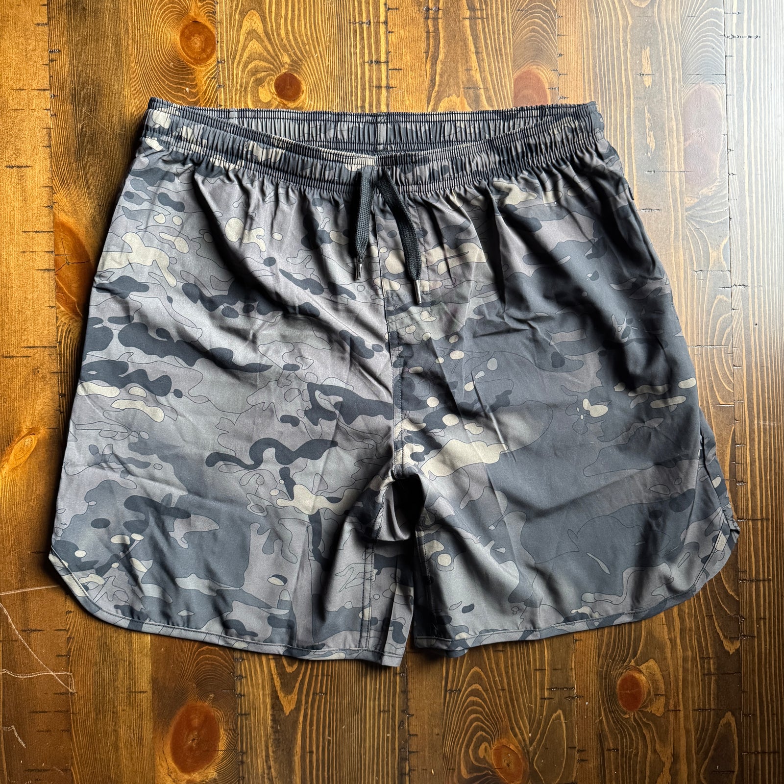 SHORTS - BLACK MULTICAM (SM- 3XL)